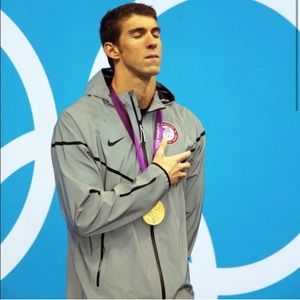 NWT Nike Windrunner Olympic jacket size XL